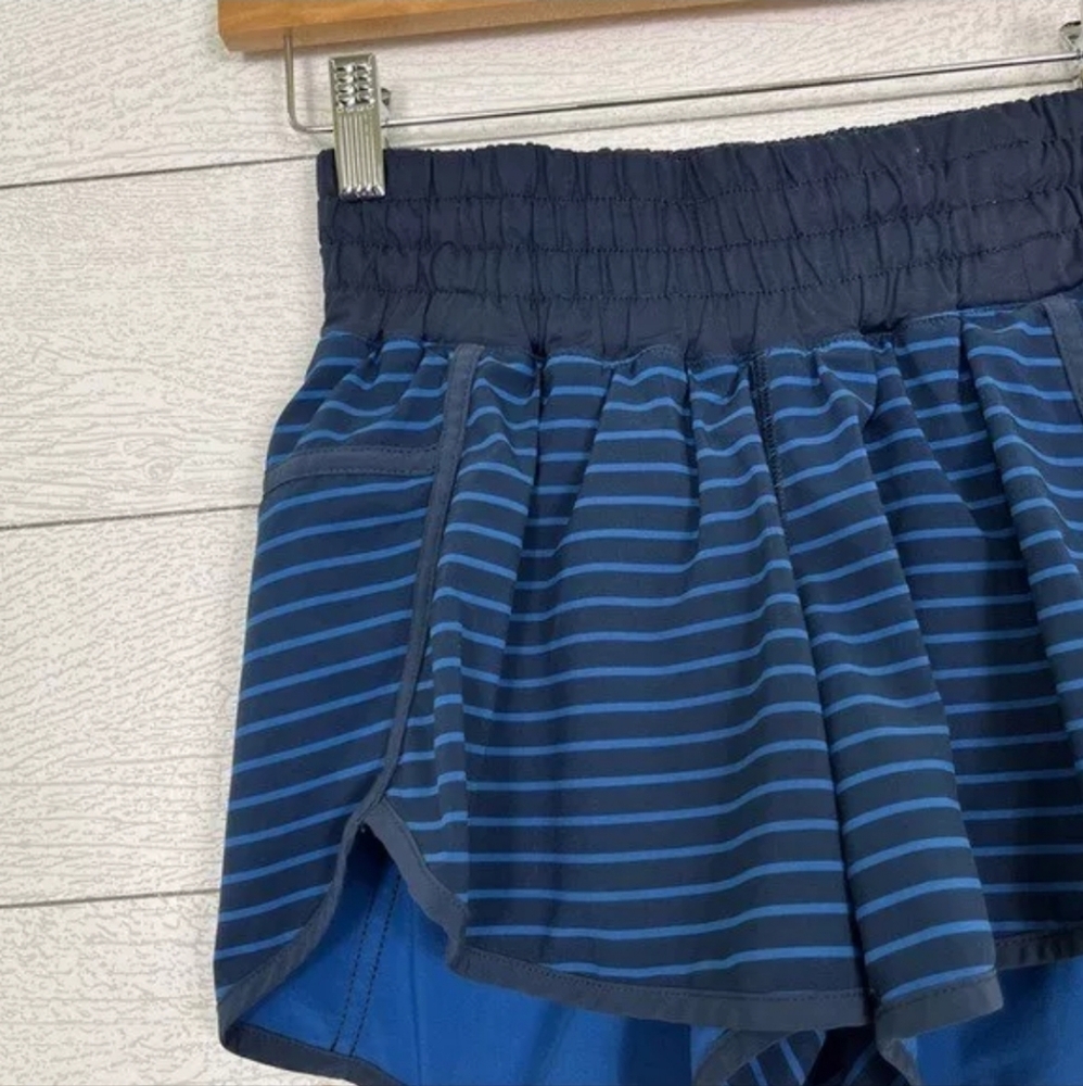 Lululemon Run Tracker Short II 4-way Rugged Blue Inkwell Navy Stripe - Picture 3 of 8